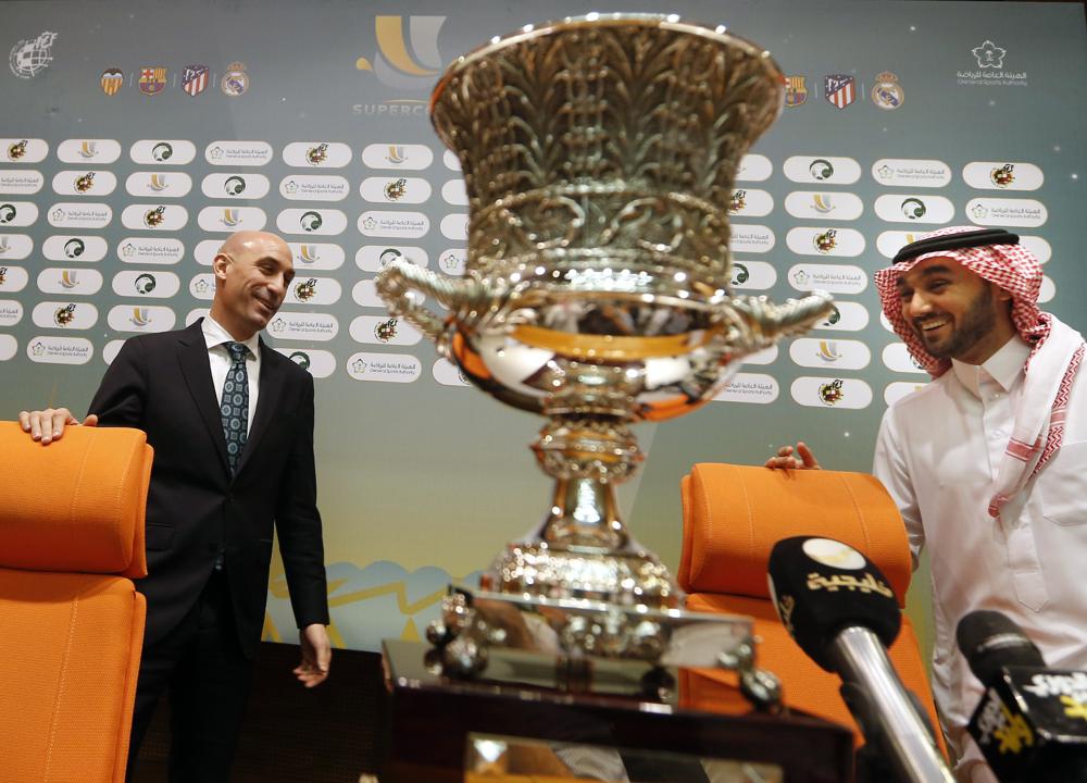 Τι δουλειά έχει το Super Cup Ισπανίας στη Σαουδική Αραβία;