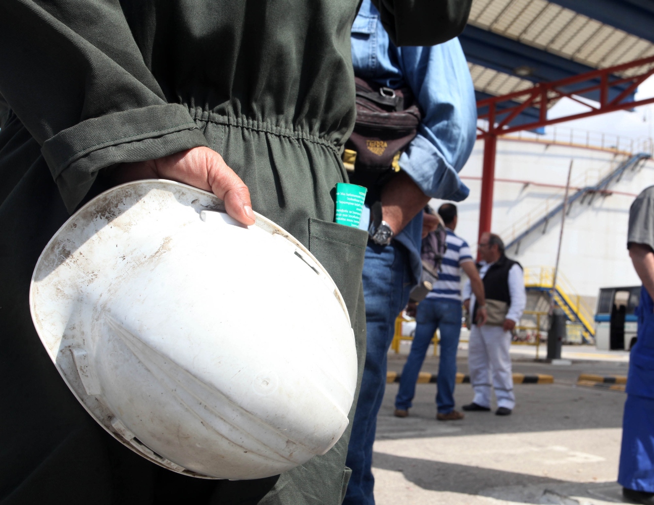 Λάρισα: Σοβαρό εργατικό ατύχημα σε εργοστάσιο αλουμινίου