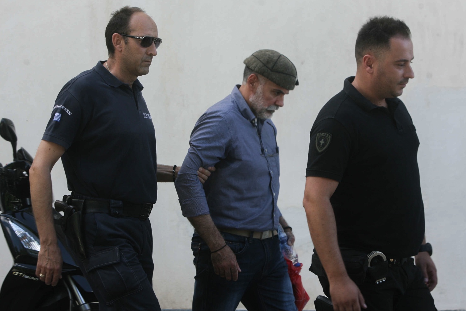 Δολοφονία Γρηγορόπουλου: Αναβλήθηκε επ’ αόριστον η δίκη Κορκονέα μετά την καταγγελία της οικογένειας