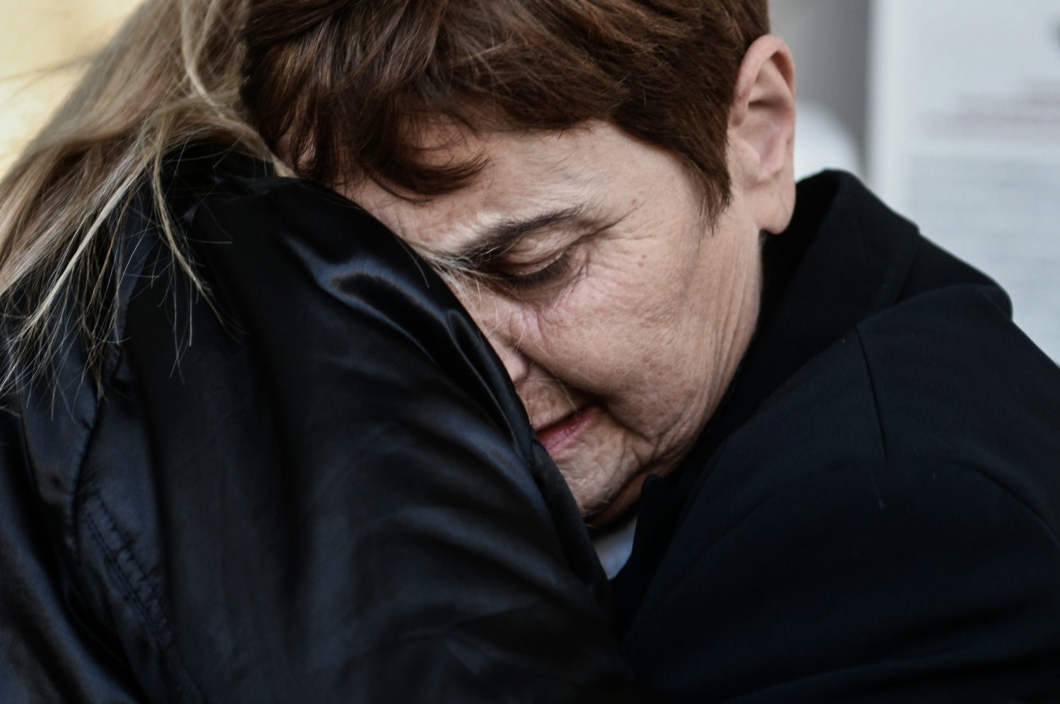Ξεσπά η μητέρα της Ελένης Τοπαλούδη: «Φτάνει πια να δολοφονείτε τα παιδιά μας»