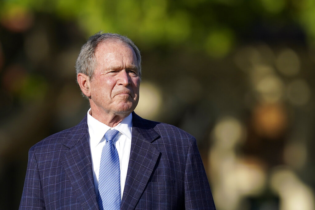 Ο Μπους έπαθε… κρίση αλήθειας: «Αδικαιολόγητη και βάναυση η εισβολή στο Ιράκ» (Video)