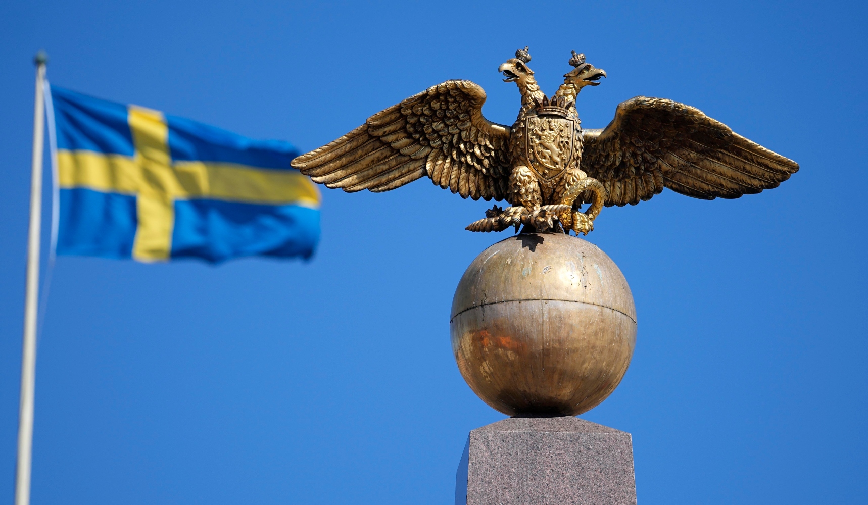 Σουηδία: Και επίσημα μέλος του ΝΑΤΟ