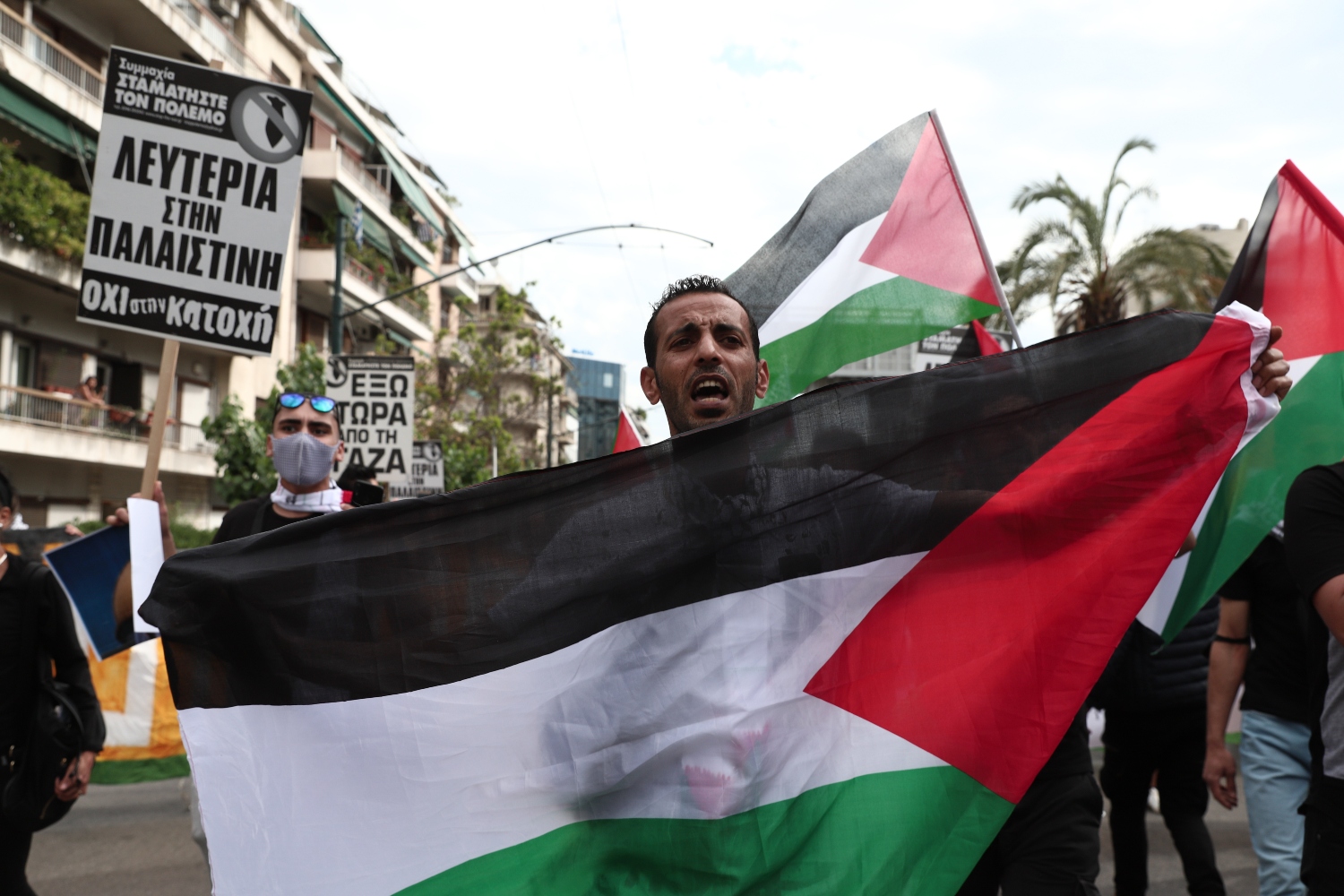 Διαμαρτυρία της Ένωσης Παλαιστίνιων Εργαζομένων: Μας απαγορεύουν να θρηνούμε & τους νεκρούς μας