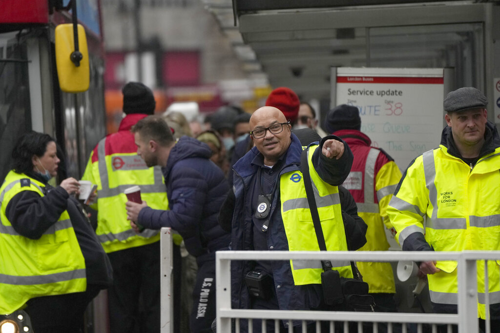 Μεγάλη Βρετανία: Η μεγαλύτερη απεργία στους σιδηρόδρομους εδώ και 30 χρόνια