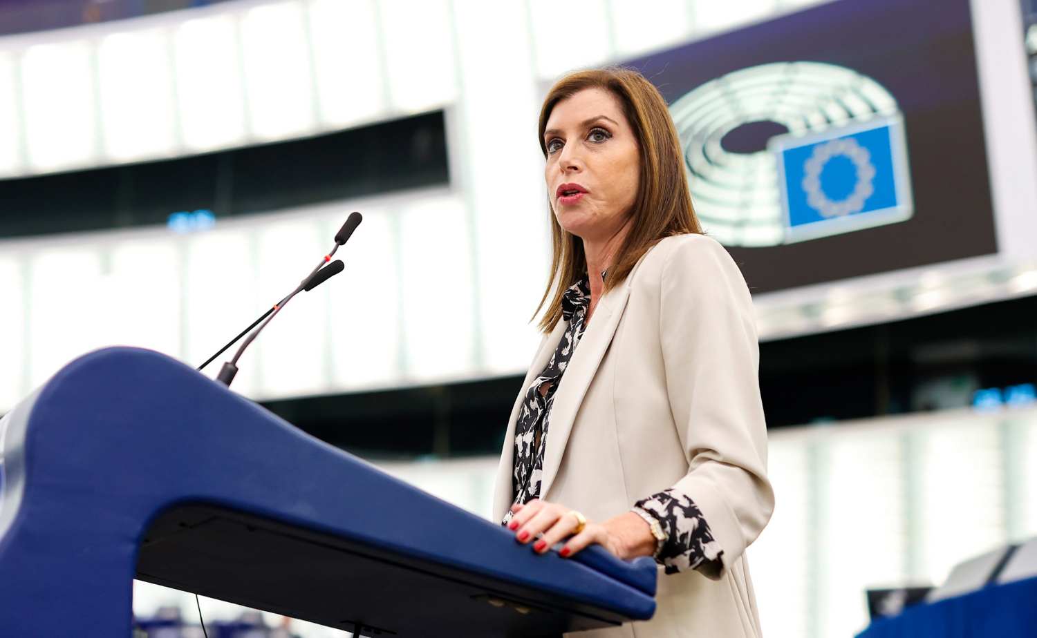 Ευρωκοινοβούλιο: Έξαλλη η Ασημακοπούλου – «Μύθος» το σκάνδαλο των υποκλοπών! (Video)