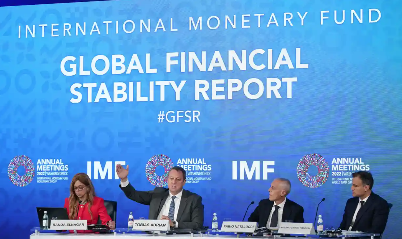 ΔΝΤ: «Για πολλούς ανθρώπους το 2023 θα μοιάζει με ύφεση»