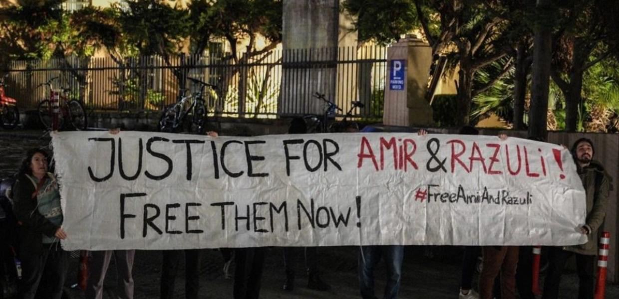 Πανηγυρική αθώωση του Ακίφ Ραζούλι – Αποφυλακίζεται και ο Αμίρ Ζαχίρι