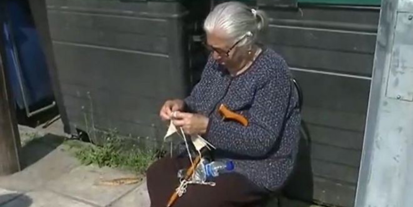 Θεσσαλονίκη: Πέθανε η “γιαγιά με τα τερλίκια” – Ήταν 93 ετών
