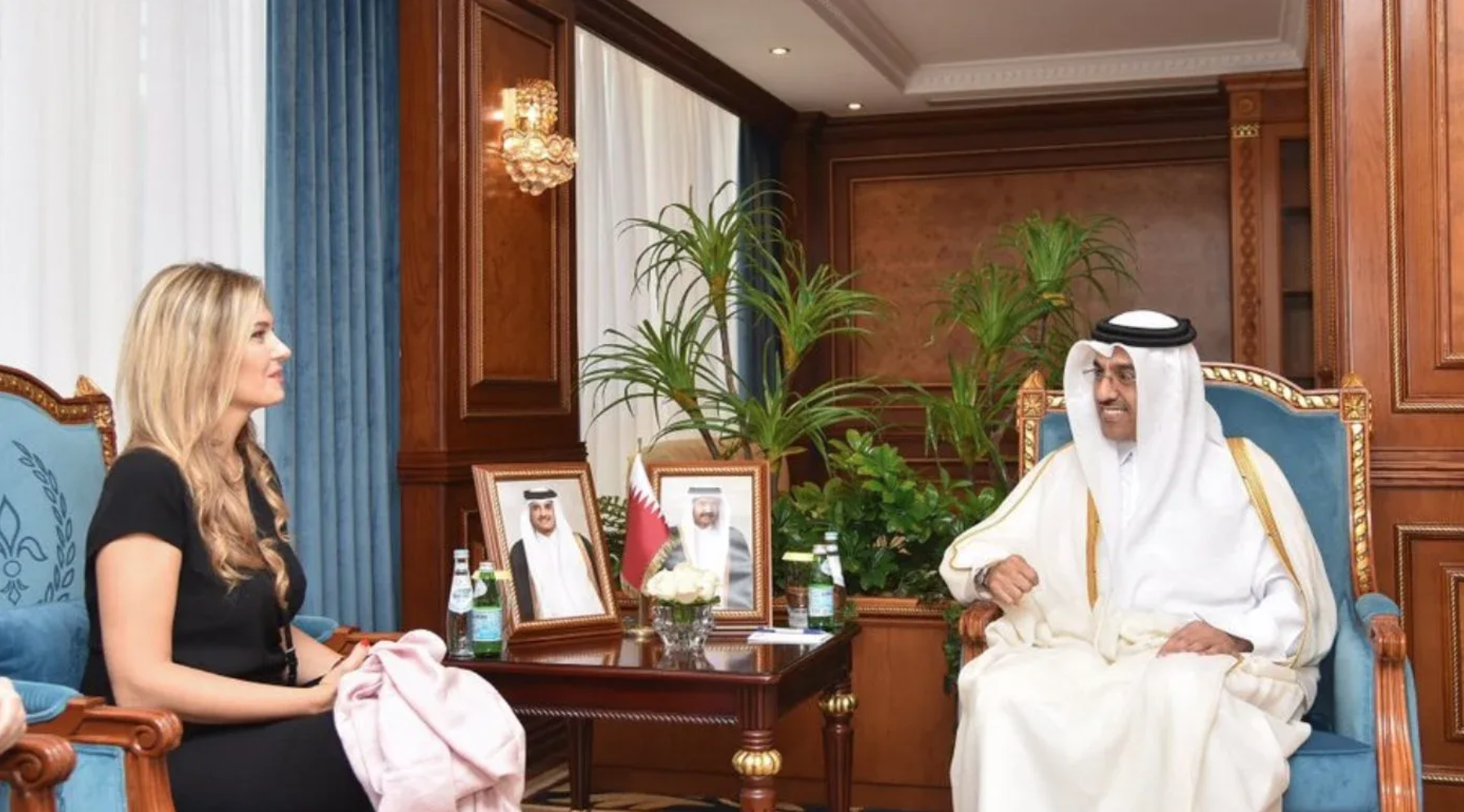 Τα δώρα των εμίρηδων του Κατάρ βουτηγμένα στο αίμα