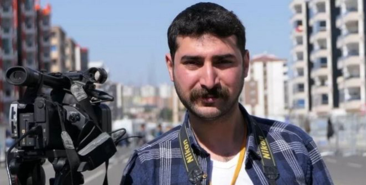 Τουρκία: Διώκονται δημοσιογράφοι για μετάδοση ειδήσεων σχετικά με το σεισμό