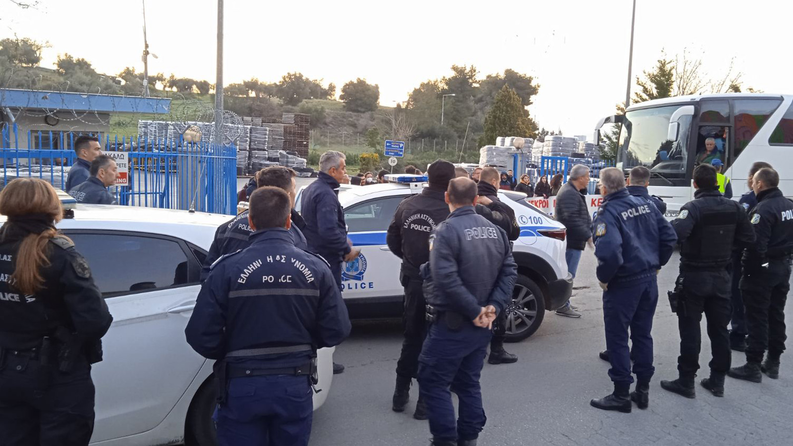 Απεργία: «Αστυνομία απ’ τα χαράματα για τα να προστατέψει τα κέρδη των αφεντικών»
