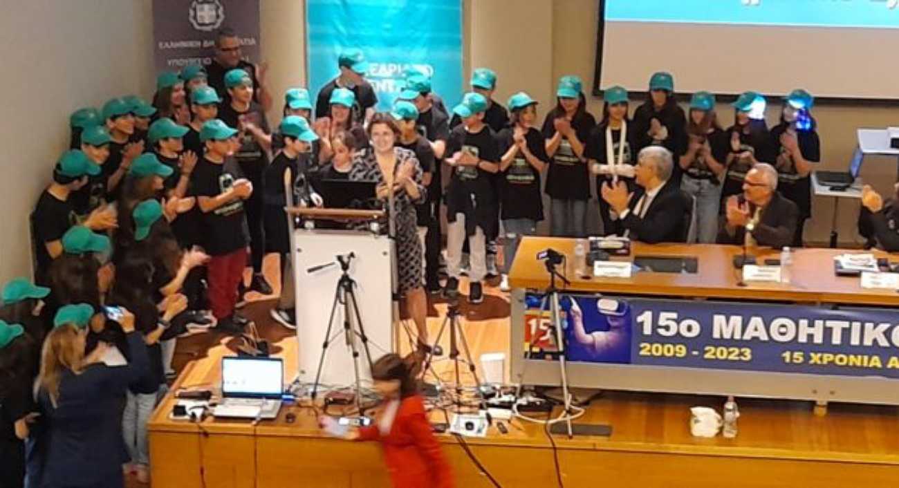 Θεσσαλονίκη: Μαθητές βραβεύθηκαν για ρομποτικό σύστημα προστασίας σιδηροδρομικών διαβάσεων