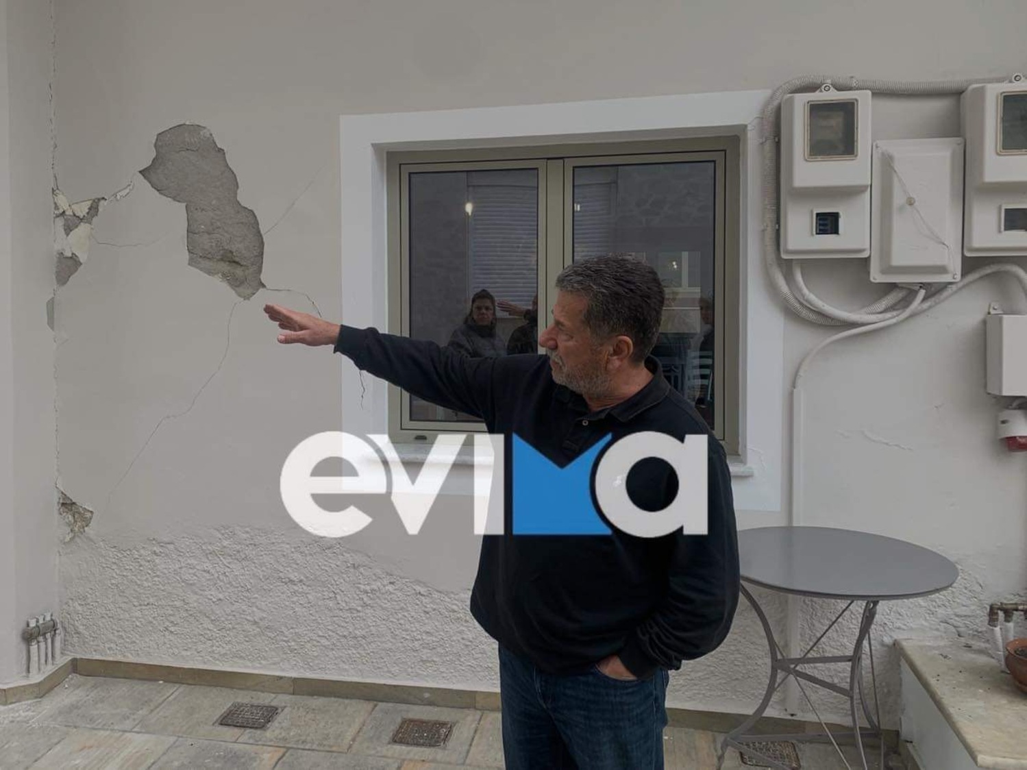Σεισμός στην Εύβοια: Στους δρόμους ξανά οι κάτοικοι