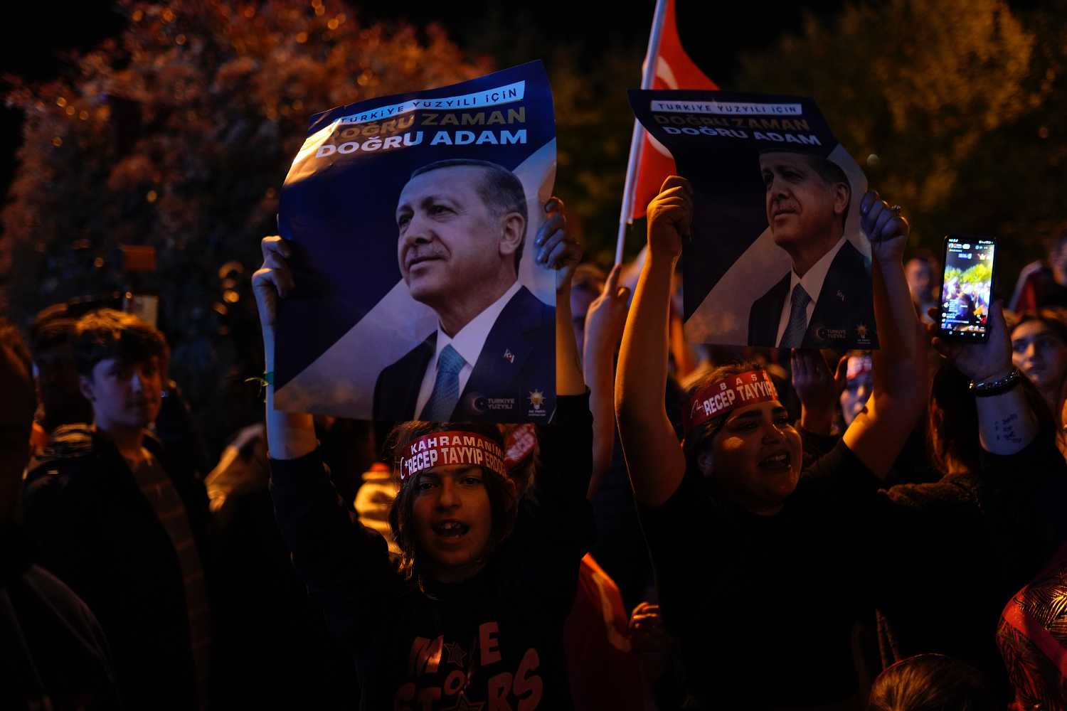 Εκλογές στην Τουρκία: Προβάδισμα αλλά όχι νίκη για τον Ερντογάν -Προς δεύτερο γύρο