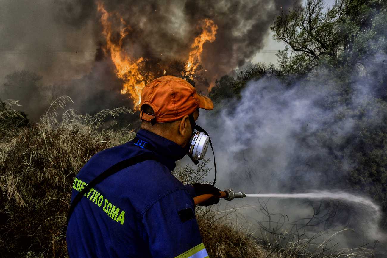 Φωτιά στο Γλυκορρίζι Μεσσηνίας