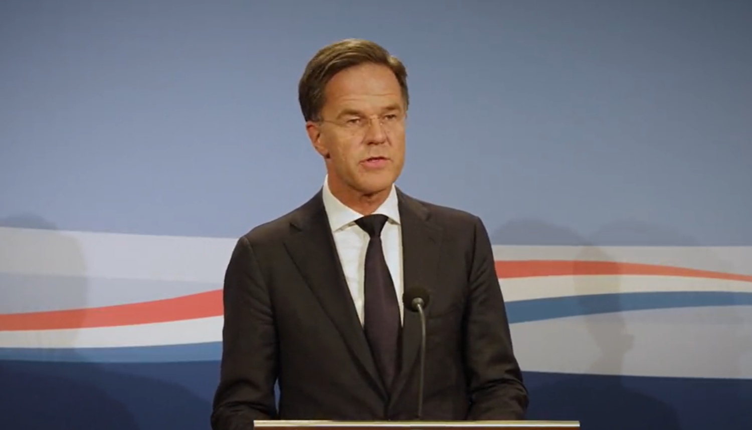 Ολλανδία: Παραίτηση του κυβερνητικού συνασπισμού λόγω διαφωνιών στην υποδοχή προσφύγων