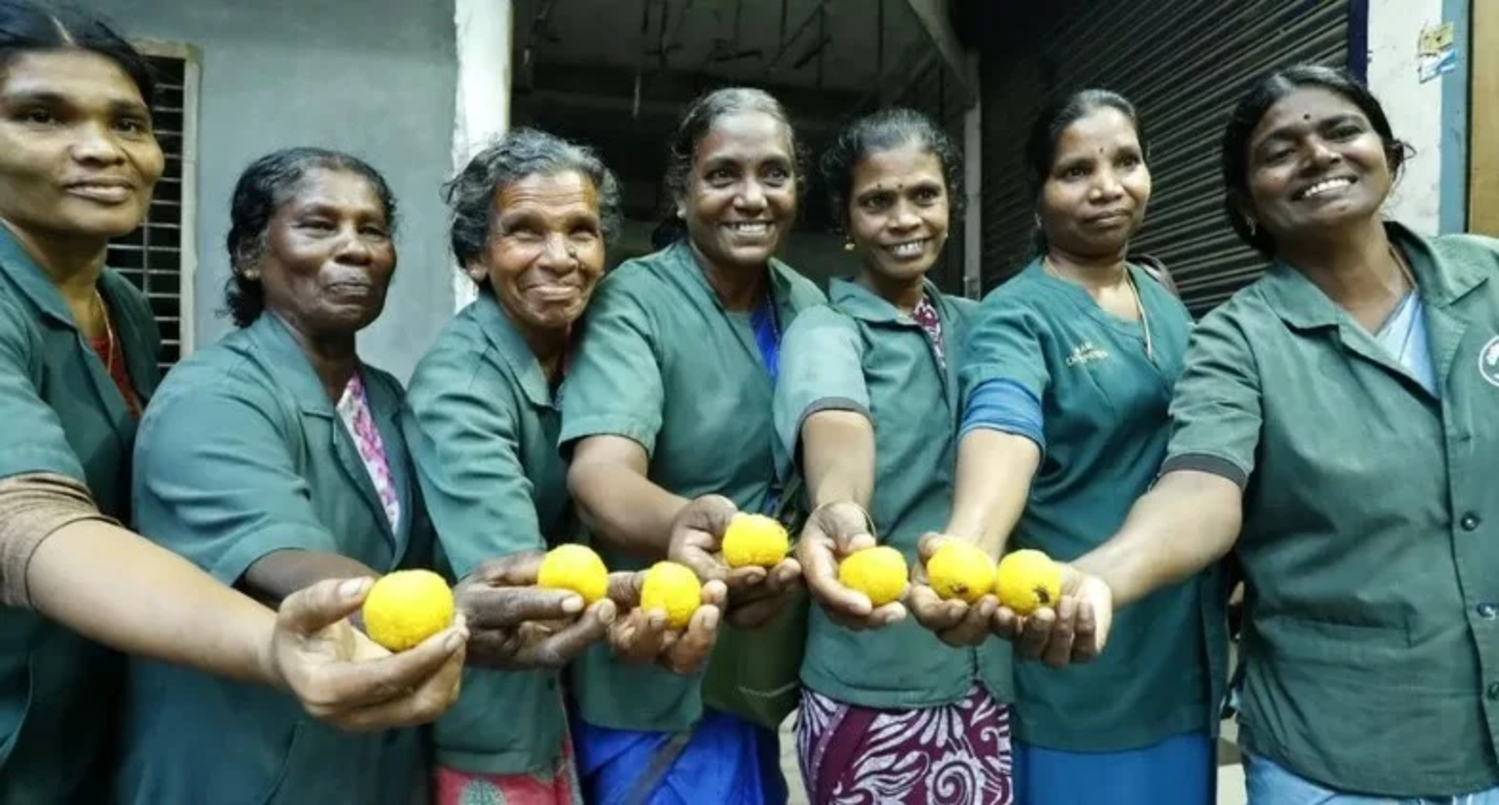 Ινδία: 11 καθαρίστριες κέρδισαν το λαχείο που αγόρασαν όλες μαζί