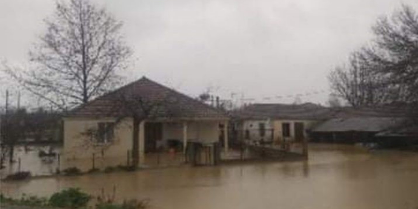 Κακοκαιρία: Eπιχείρηση εκκένωσης της Υπέρειας στο Δήμο Φαρσάλων λόγω των πλημμυρών