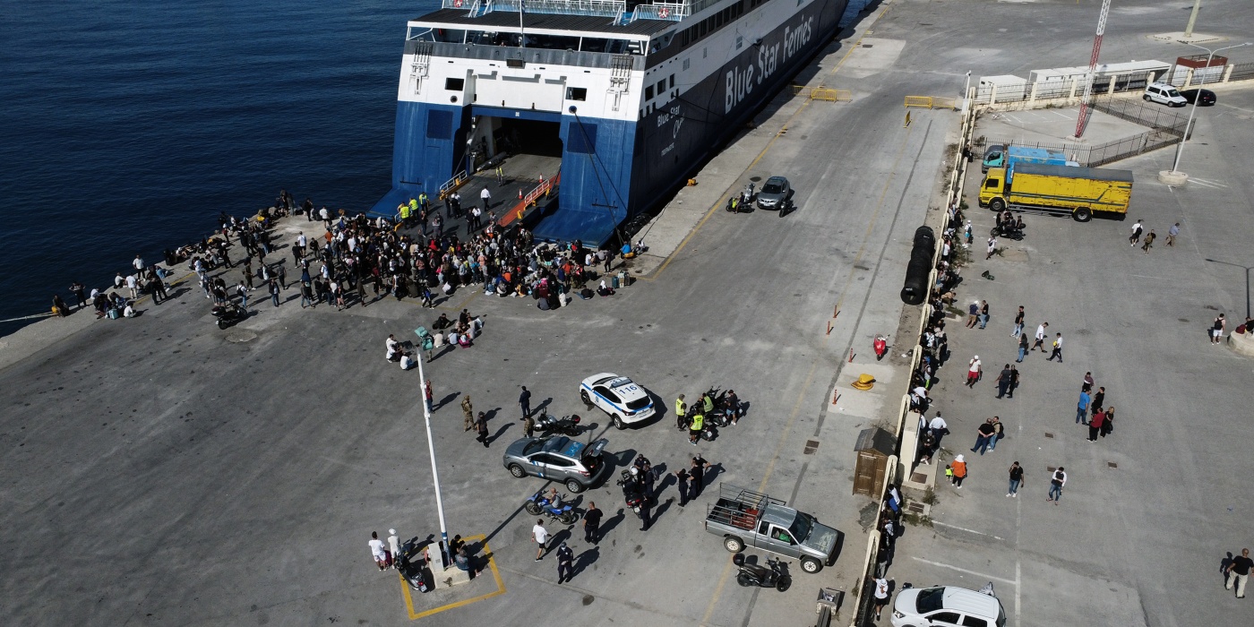 Ρόδος: Διαμαρτυρία προσφύγων στο λιμάνι – Ζήτησαν να φύγουν από το νησί