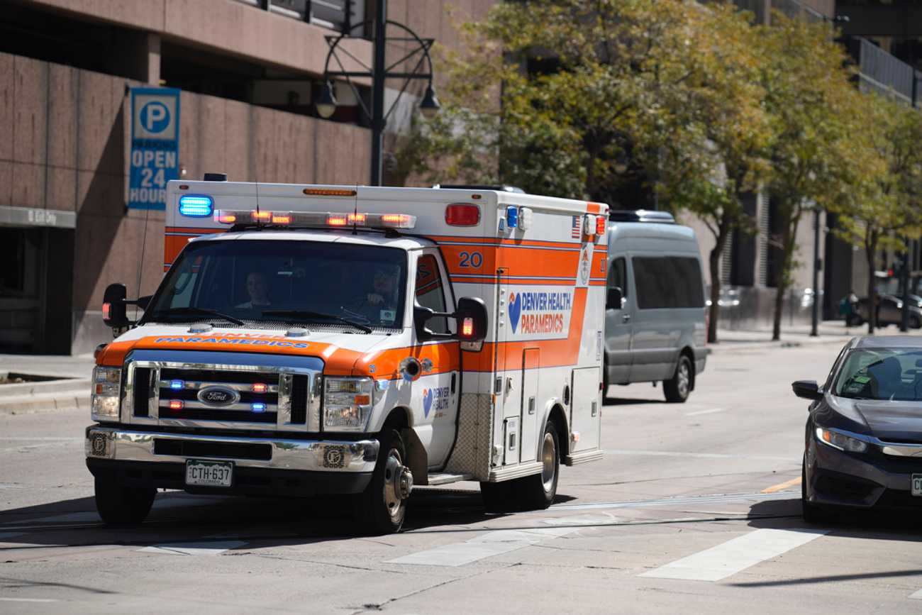 ΗΠΑ: 4 νεκροί και τουλάχιστον 5 τραυματίες από επίθεση άνδρα με μαχαίρι στο Ιλινόι