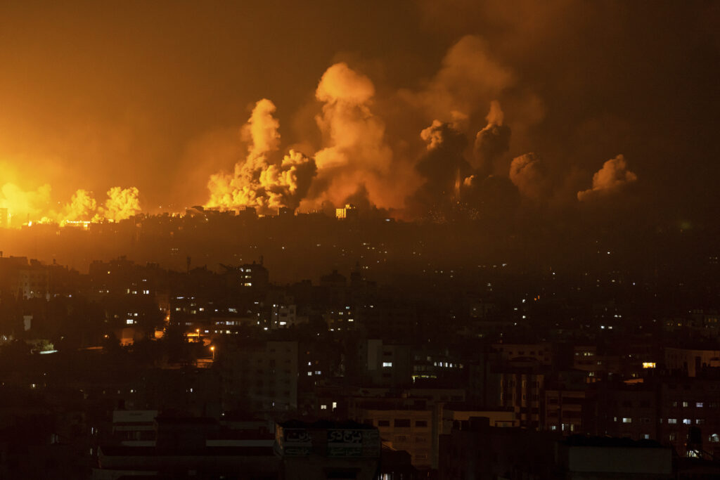 Μ. Ανατολή: Συνεχίζεται η πολιορκία της Γάζας – Πλήγματα κοντά σε νοσοκομεία