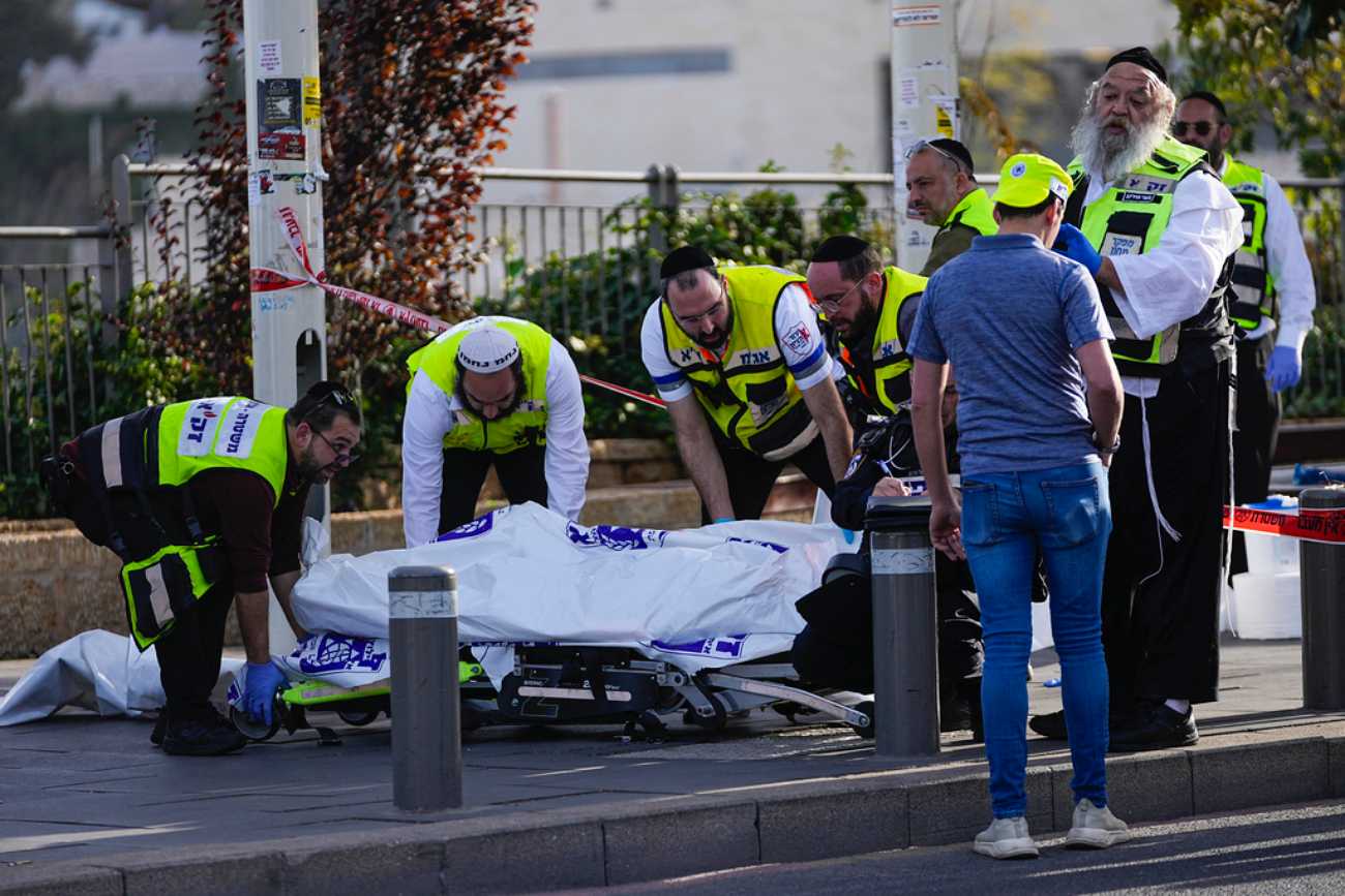 Ιερουσαλήμ: Δύο νεκροί και οκτώ τραυματίες σε επίθεση ενόπλων