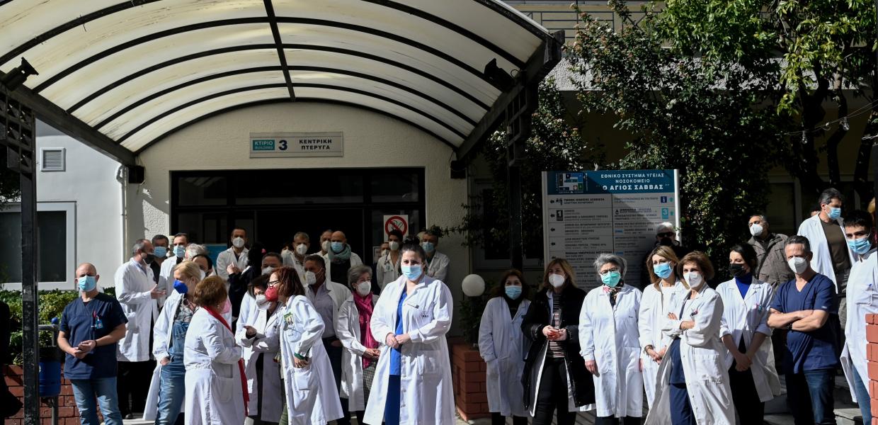 ΟΕΝΓΕ: Έτοιμοι οι υγειονομικοί για κλιμάκωση των κινητοποιήσεων στα δημόσια νοσοκομεία