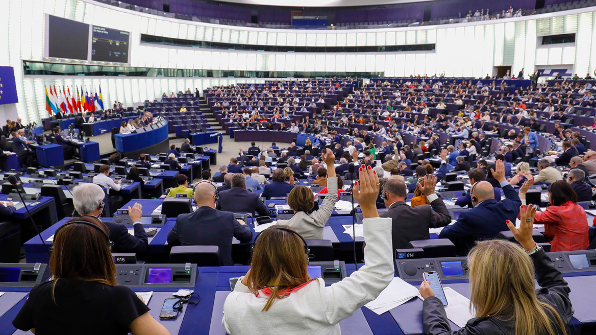 Ευρωκοινοβούλιο: Νέο ψήφισμα-κόλαφος για το κράτος δικαίου στην Ελλάδα