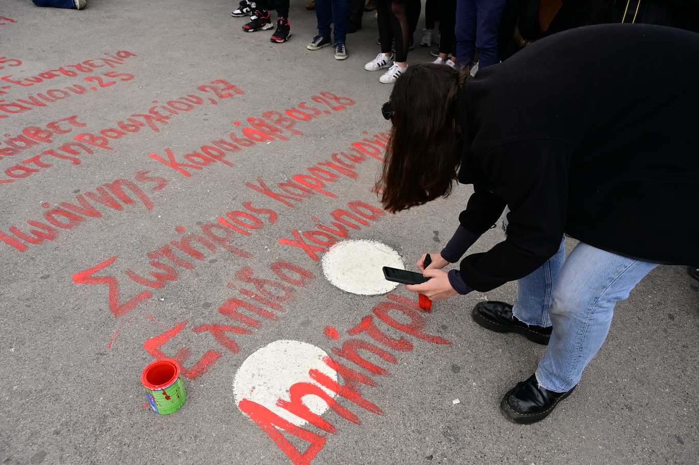 25η Μαρτίου: Η προτροπή του Δ. Αθηναίων για να μην καλυφθούν τα ονόματα των θυμάτων στα Τέμπη