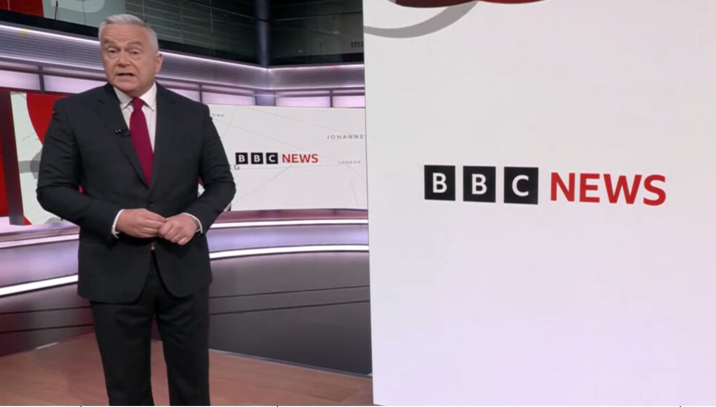 BBC: Παραιτήθηκε ο 62χρονος παρουσιαστής Χιου Έντουαρντς λόγω σεξουαλικού σκανδάλου