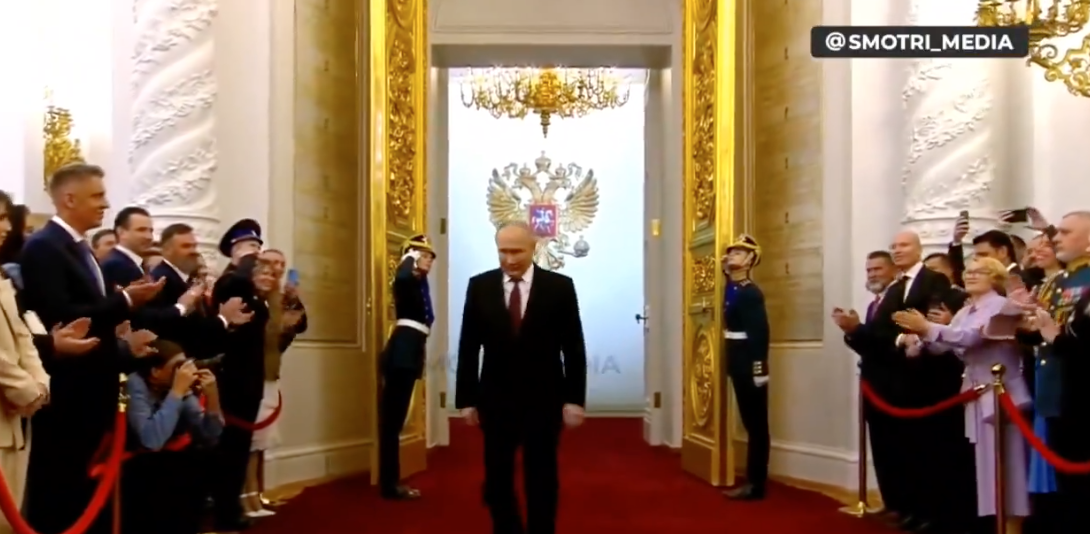 Πούτιν: Ορκίστηκε για 5η φορά πρόεδρος – Δεν αποκλείει τον διάλογο με τη Δύση