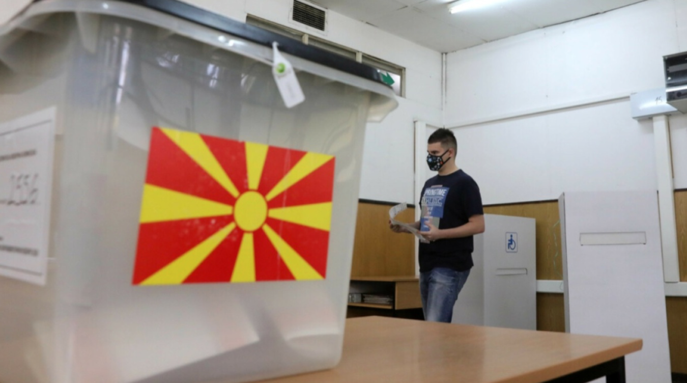 Βόρεια Μακεδονία: “Διπλές” εκλογές την Τετάρτη – Οδεύει προς τη νίκη το VMRO-DPMNE